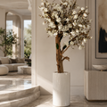 Magnolia dans un cache-pot St. Tropez beige laqué pour décoration intérieure | Solérive