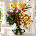 Fleurs tropicales dans un vase Luna pour décoration intérieure | Solérive